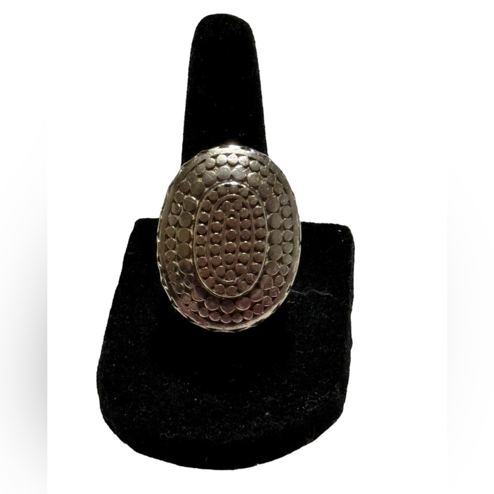 Anna Beck Large Sterling Silver Oval Step Dot Texture Cocktail Ring - Picture 1 of 8